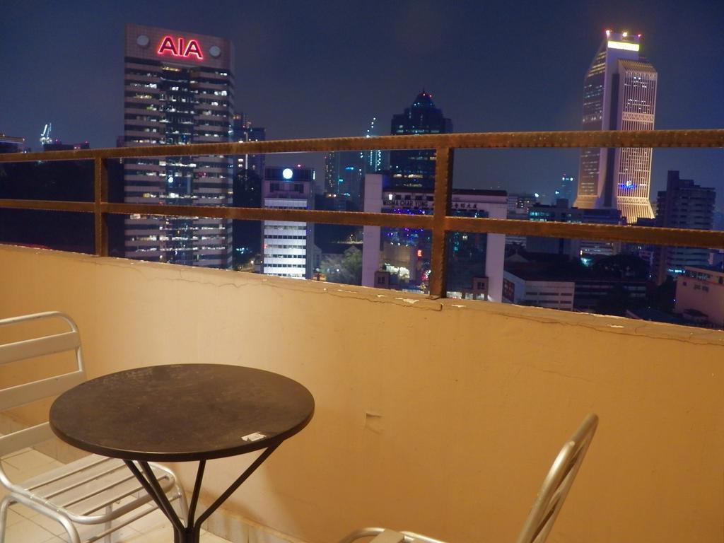 Maytower Apartment Куала-Лумпур Экстерьер фото